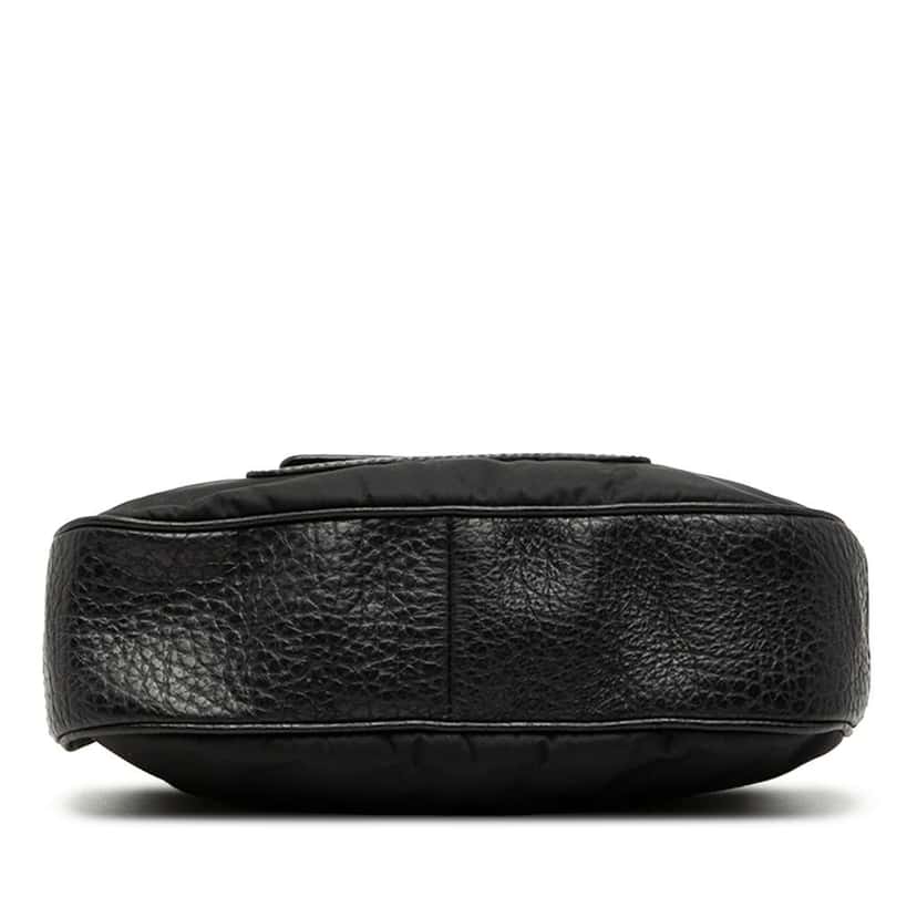 Prada Vitello Daino Trimmed Tessuto Shoulder Bag Black Very good condition - Inside View