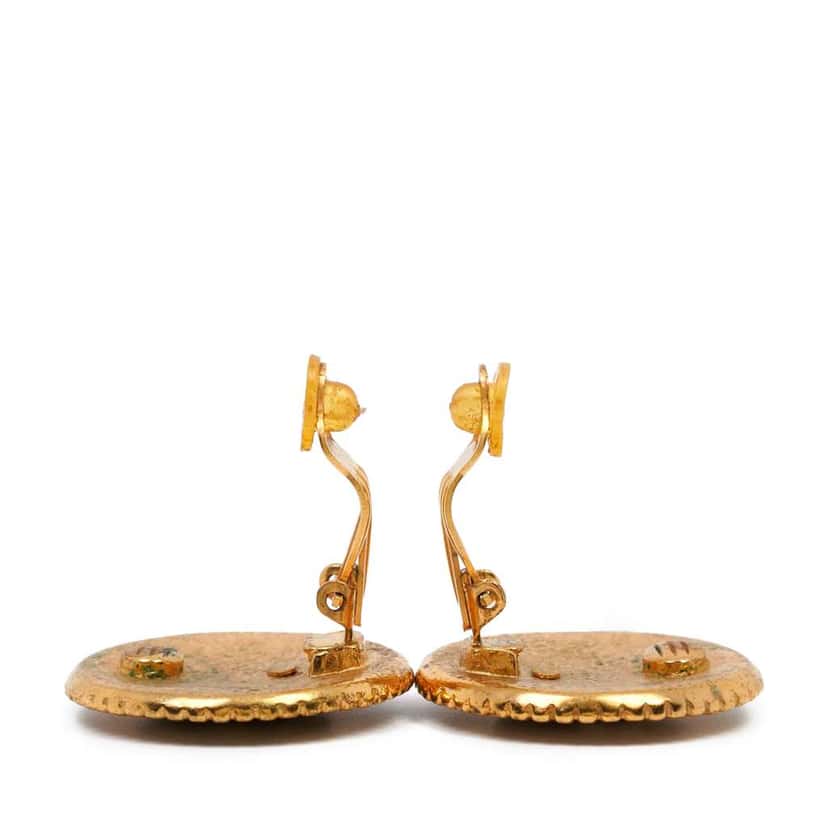 Chanel CC Gold Plated Round Clip On Earrings Gold Metal Very good condition - Inside View