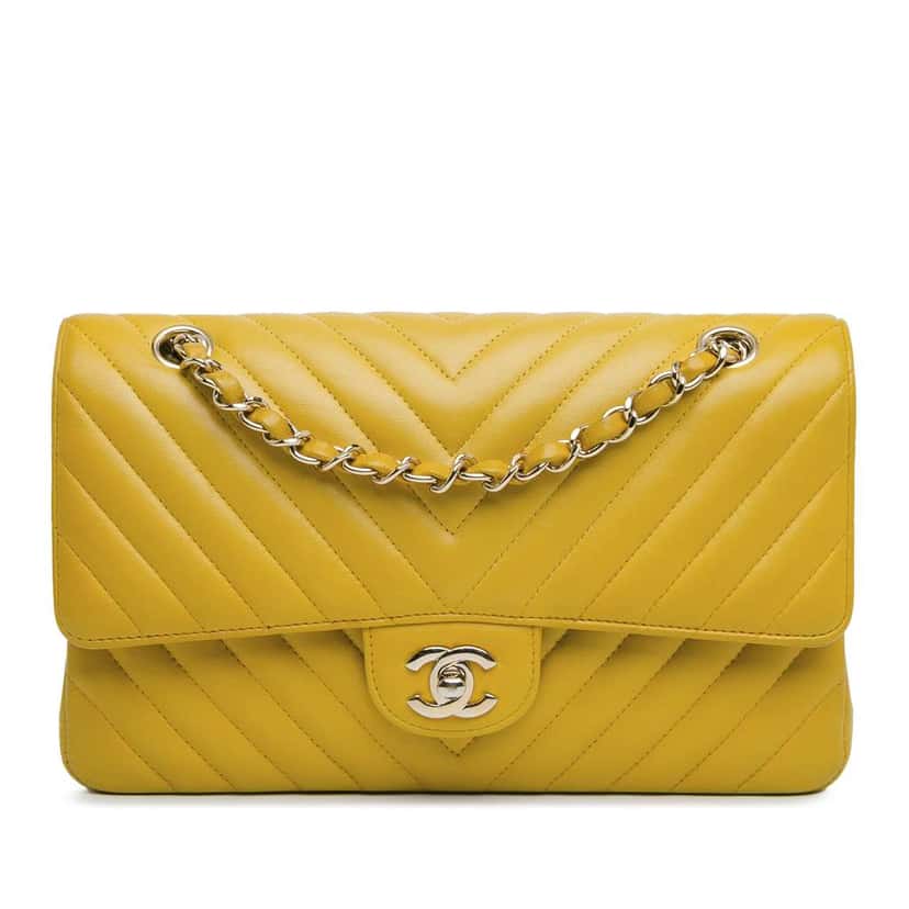 Chanel Medium Classic Chevron Lambskin Double Flap Yellow Leather Very good condition - Front View