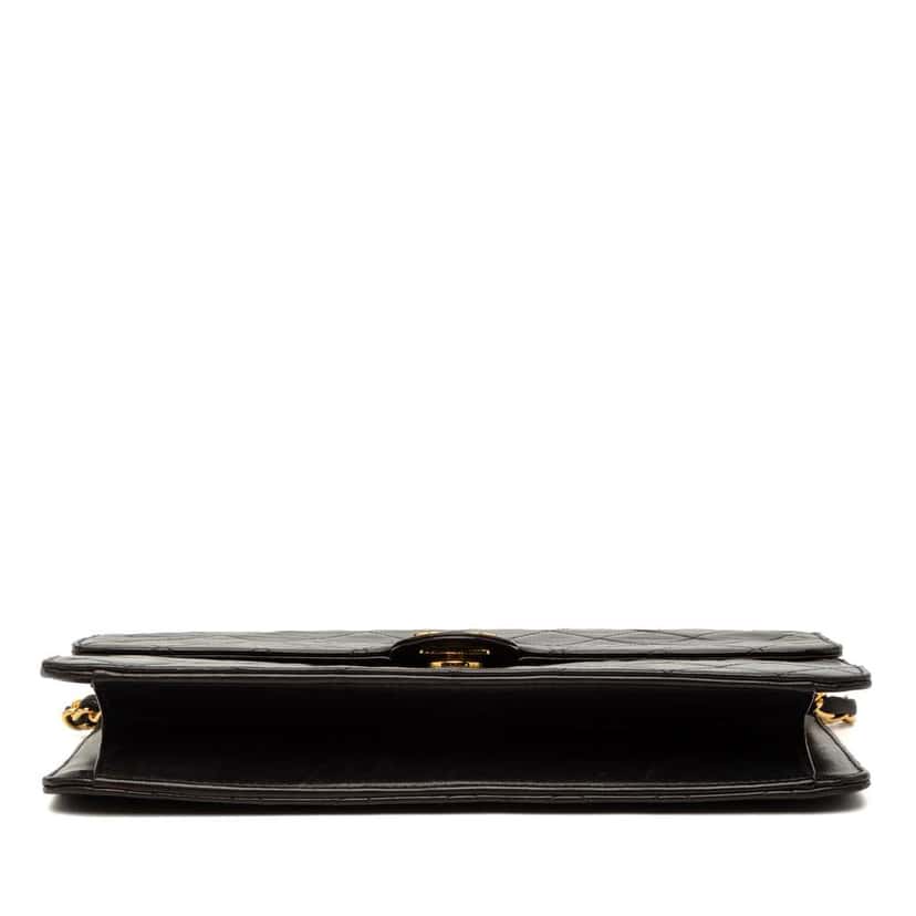 Chanel Medium CC Quilted Lambskin Single Flap Black Leather Very good condition - Inside View