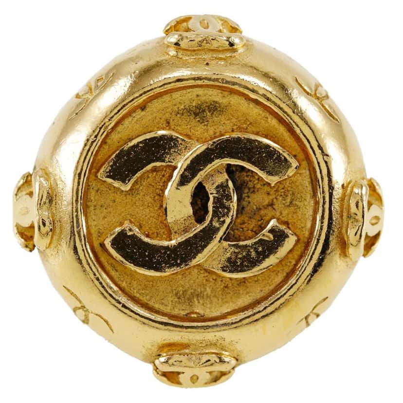 Chanel CC Gold Plated Round Clip On Earrings Gold Metal Very good condition - Inside View