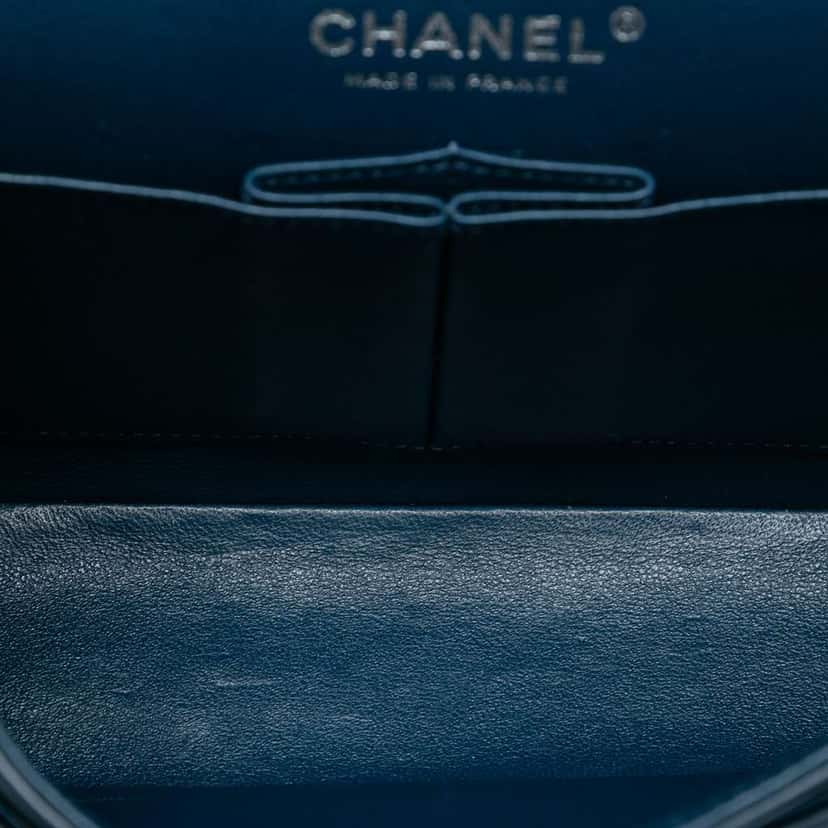Chanel Small Classic Lambskin Double Flap Blue Leather Good condition - Model View