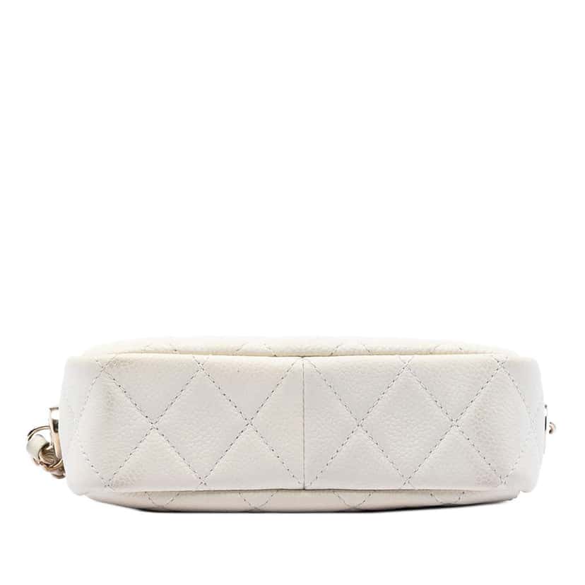 Chanel Mini Quilted Caviar Coco Tassel Camera Case White Leather Very good condition - Inside View