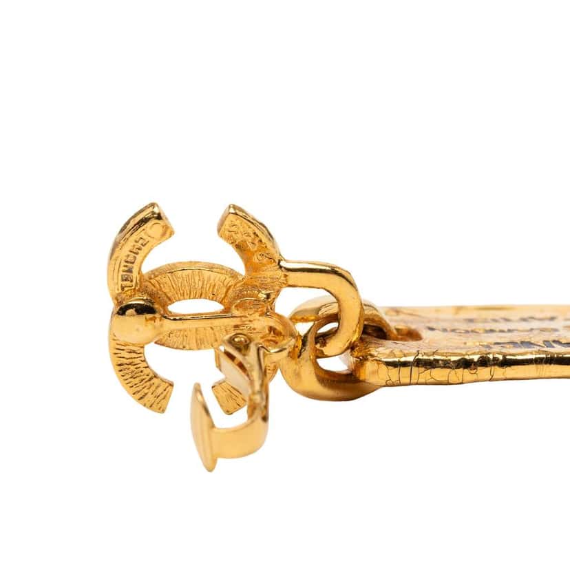 Chanel Gold Plated 31 Rue Cambon Drop Clip On Earrings Gold Metal Fair condition - Box View