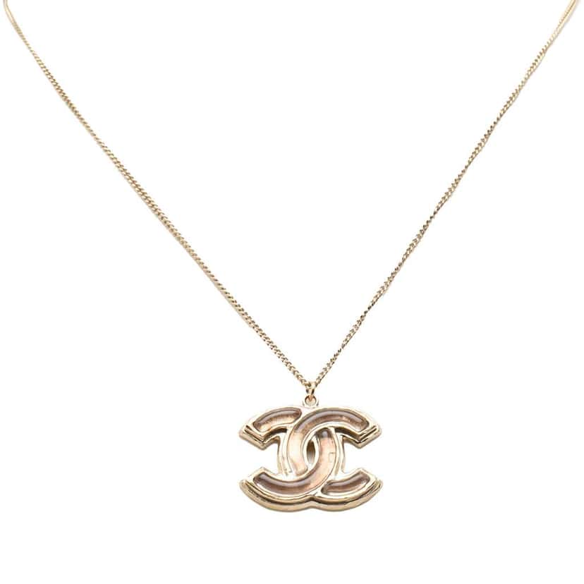 Chanel Gold Plated Gripoix CC Pendant Necklace Gold Metal Very good condition - Front View