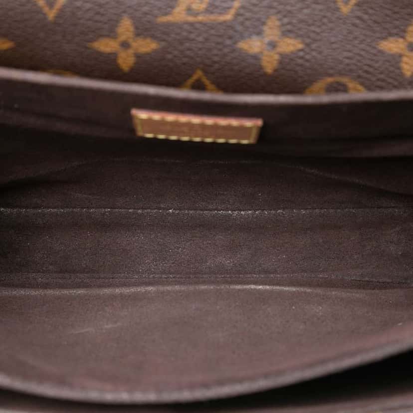 Louis Vuitton Monogram Pochette Metis Brown Very good condition - Model View