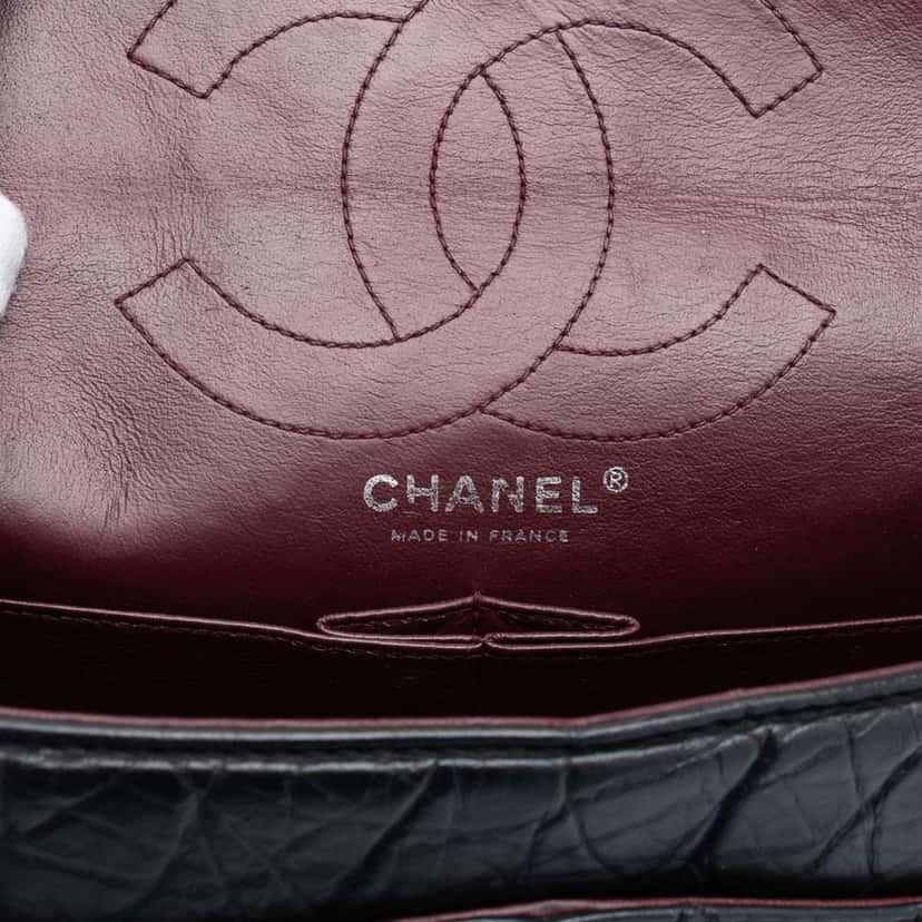 Chanel Quilted Aged Calfskin Reissue 2.55 Double Flap 226 Black Leather Good condition - Box View