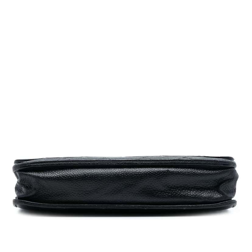 Chanel CC Quilted Caviar Wallet on Chain Black Leather Good condition - Inside View