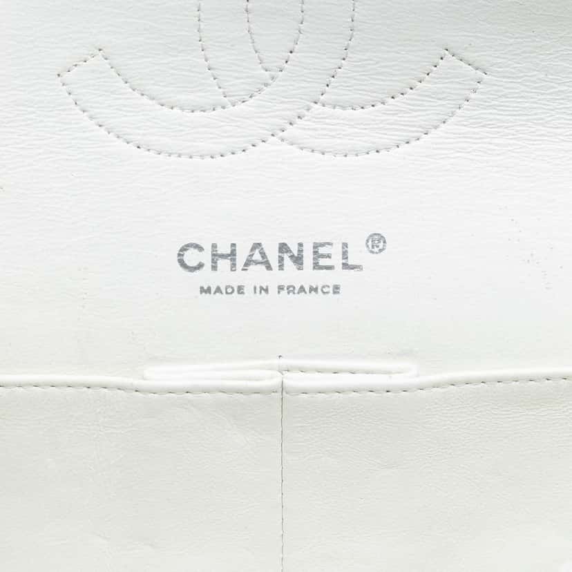 Chanel Medium Classic Caviar Double Flap White Leather Very good condition - Box View