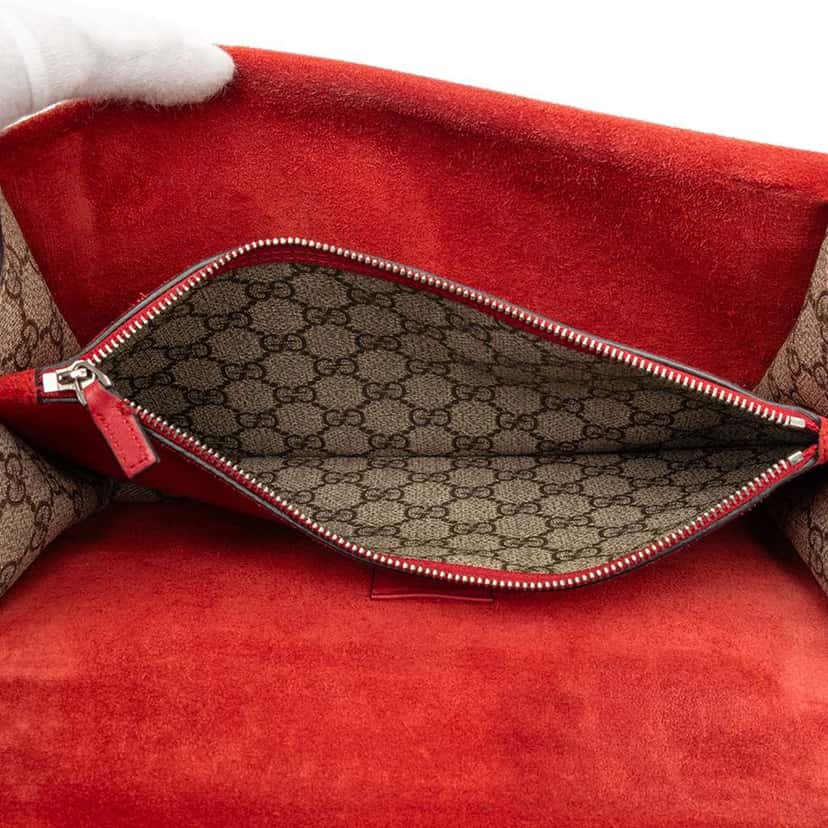 Gucci Medium GG Supreme Dionysus Shoulder Bag Brown Canvas Very good condition - Model View