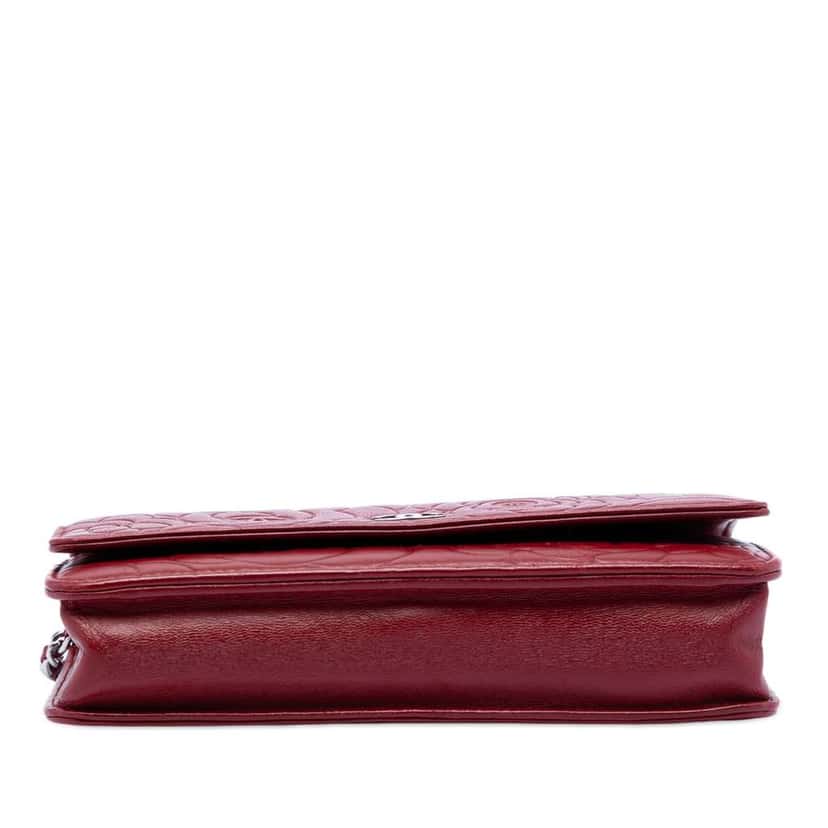 Chanel CC Embossed Lambskin Camellia Wallet On Chain Red Leather Good condition - Inside View