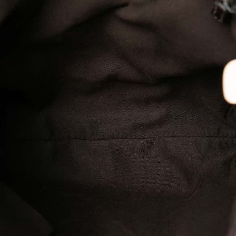 Gucci GG Canvas Abbey D Ring Crossbody Brown Canvas Very good condition - Model View