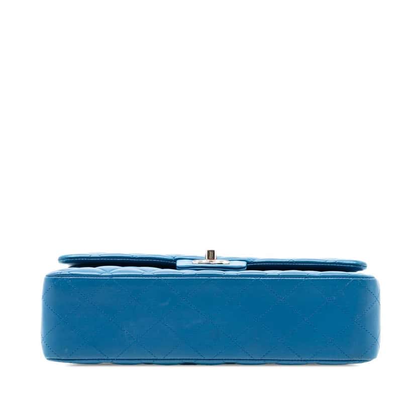 Chanel Medium Classic Lambskin Double Flap Blue Leather Very good condition - Inside View