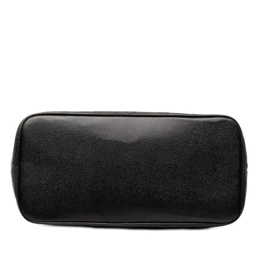 Chanel Caviar Medallion Tote Black Leather Good condition - Inside View