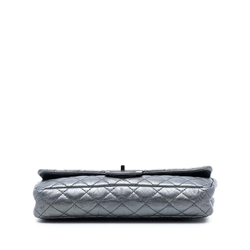Chanel Quilted Glazed Calfskin Reissue 2.55 Flap Chain Clutch Silver Leather Very good condition - Inside View