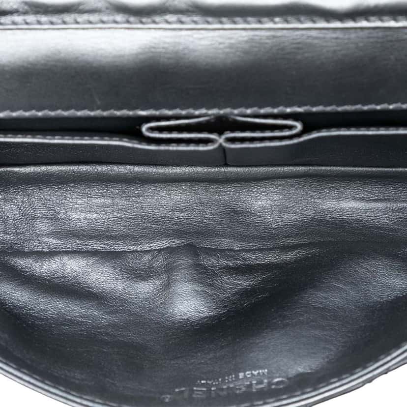 Chanel Quilted Glazed Calfskin Reissue 2.55 Flap Chain Clutch Silver Leather Very good condition - Model View