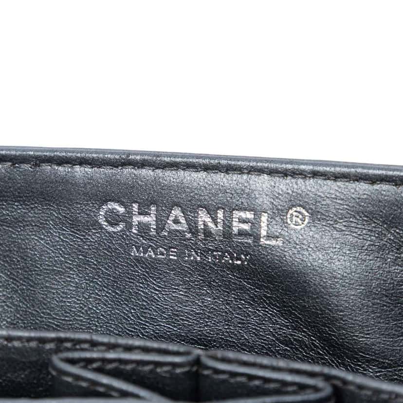 Chanel Quilted Glazed Calfskin Reissue 2.55 Flap Chain Clutch Silver Leather Very good condition - Box View