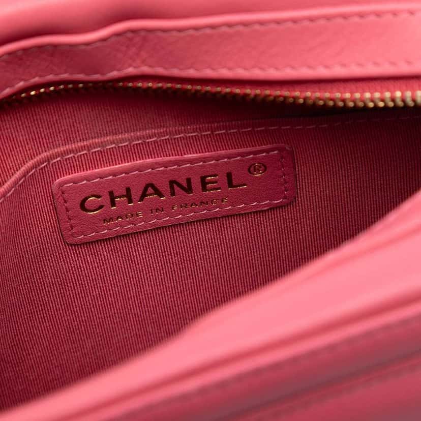 Chanel CC Calfskin Clock Camera Case Pink Leather Very good condition - Box View