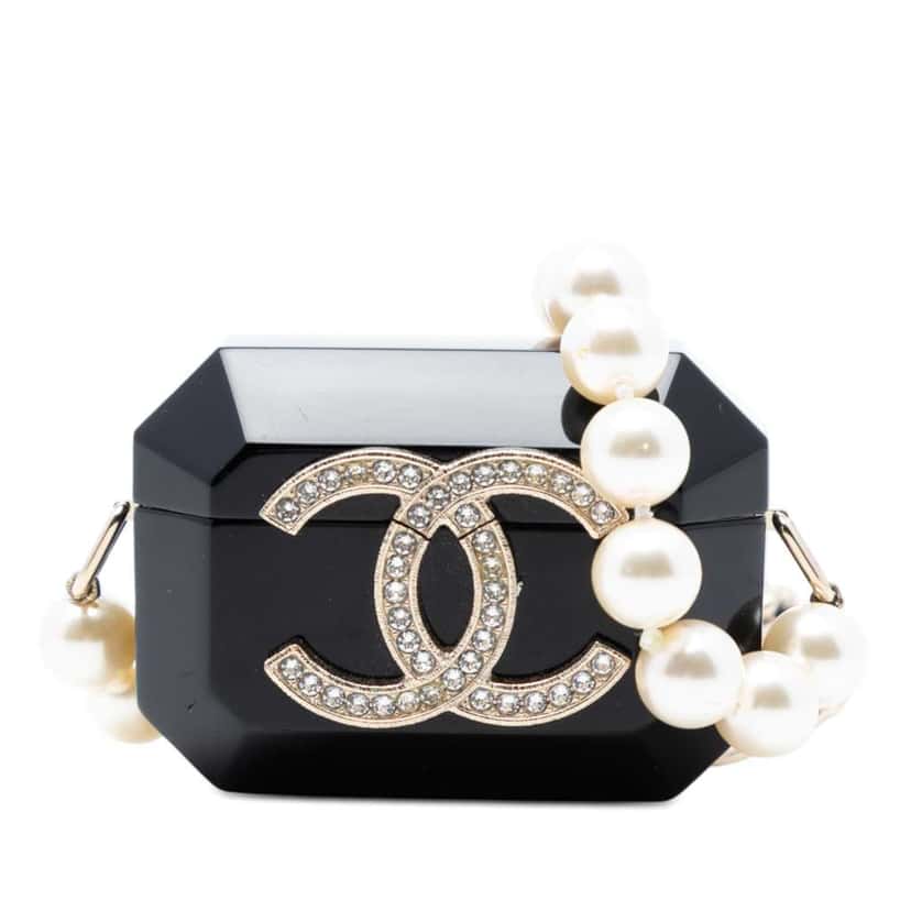 Chanel CC Resin and Faux Pearl Airpods Pro Case Necklace Black Very good condition - Front View