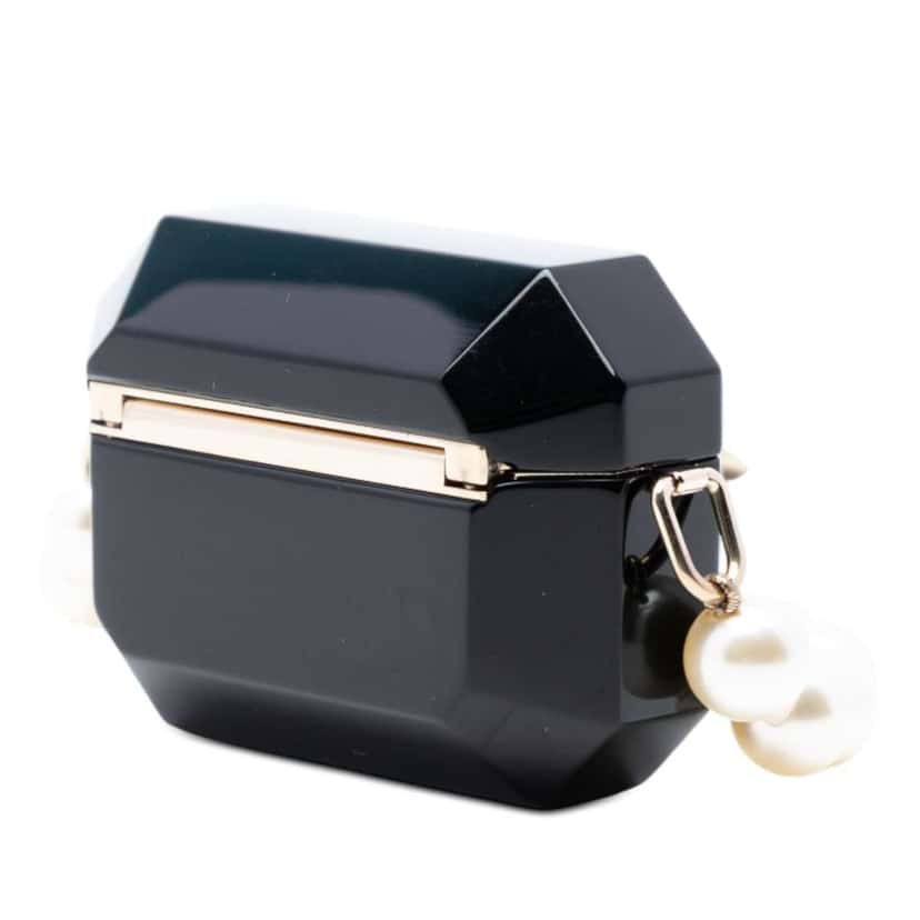 Chanel CC Resin and Faux Pearl Airpods Pro Case Necklace Black Very good condition - Back View