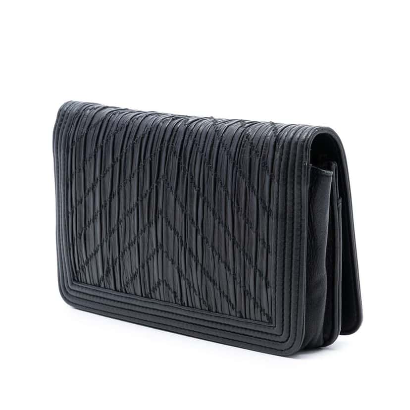 Chanel Pleated Crumpled Chevron Calfskin Le Boy Wallet On Chain Black Leather Very good condition - Back View