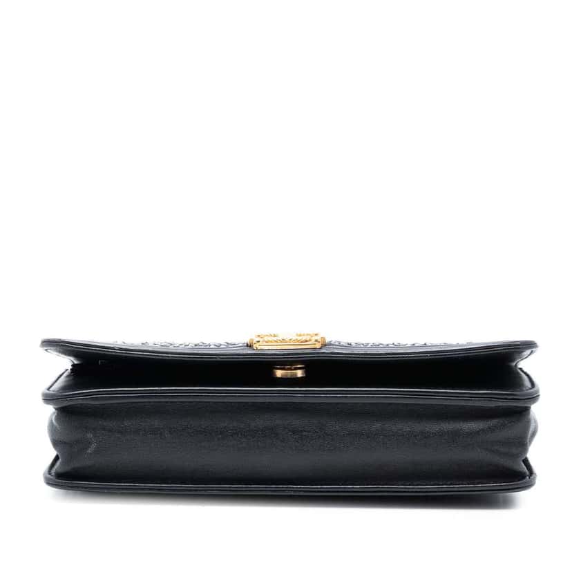 Chanel Pleated Crumpled Chevron Calfskin Le Boy Wallet On Chain Black Leather Very good condition - Inside View