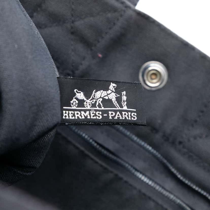 Hermès Canvas Fourre Tout PM Black Canvas Very good condition - Box View