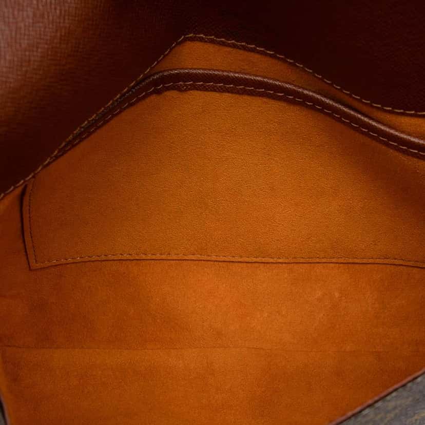 Louis Vuitton Monogram Musette Tango Short Strap Brown Very good condition - Model View