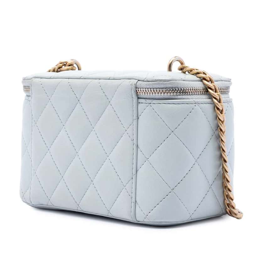 Chanel Small Quilted Lambskin Sweet Camellia Vanity Case with Chain Blue Leather Good condition - Inside View