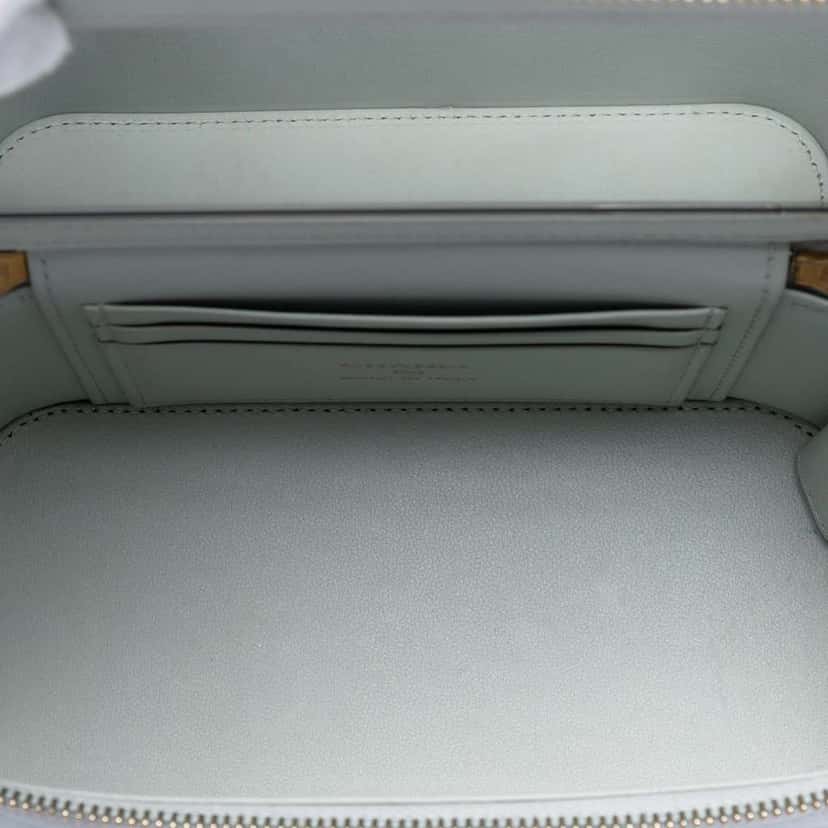 Chanel Small Quilted Lambskin Sweet Camellia Vanity Case with Chain Blue Leather Good condition - Model View