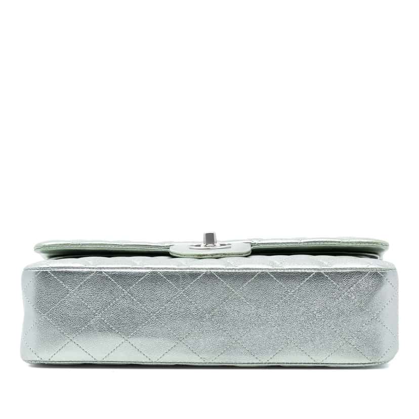 Chanel Medium Classic Metallic Lambskin Double Flap Green Leather Very good condition - Inside View