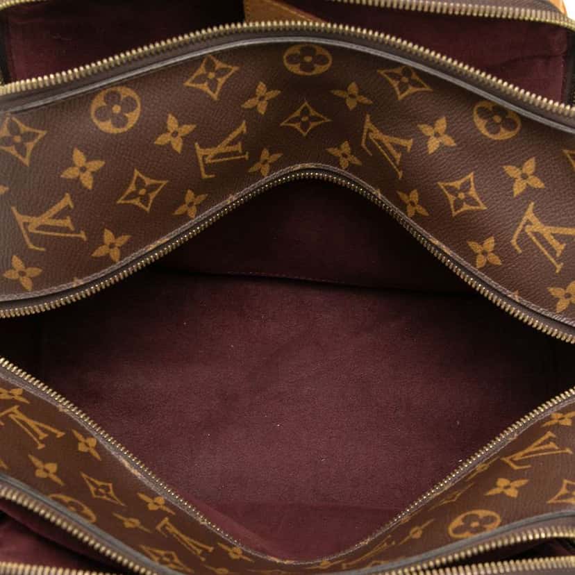 Louis Vuitton Monogram Marais MM Brown Very good condition - Model View
