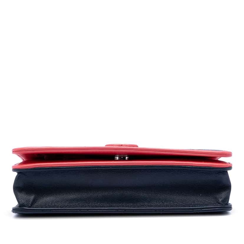 Chanel Quilted Lambskin Color Pop CC Wallet on Chain Blue Leather Very good condition - Inside View