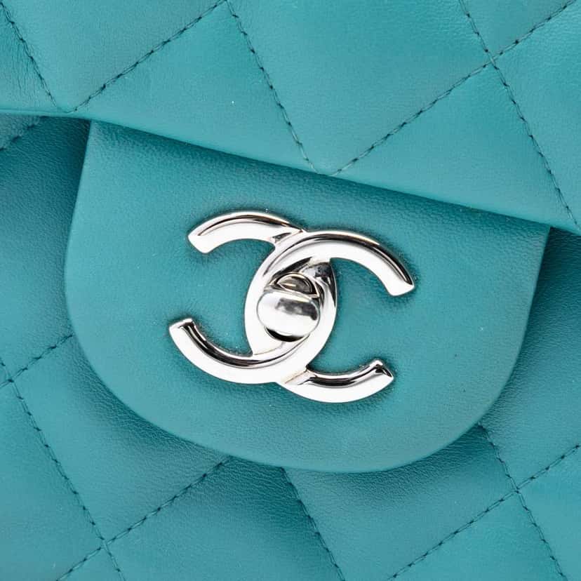 Chanel Jumbo Classic Lambskin Double Flap Blue Leather Very good condition - Box View