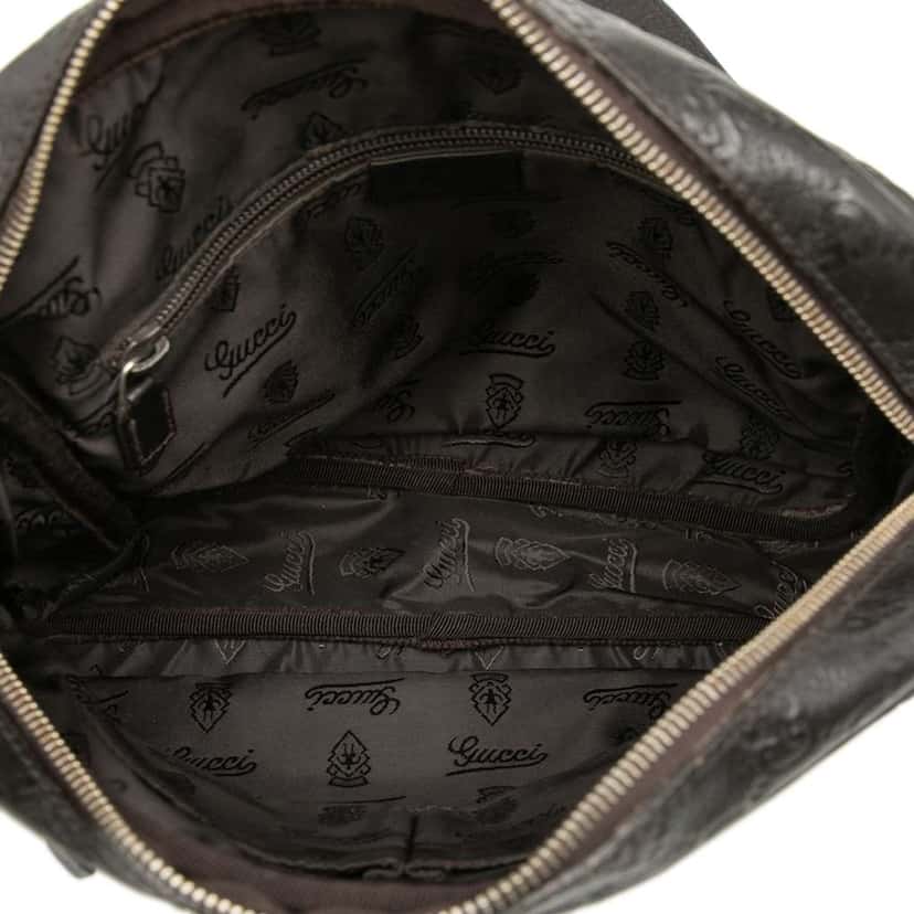 Gucci Guccissima Crossbody Black Leather Very good condition - Model View