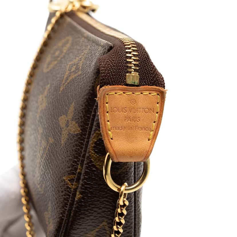 Louis Vuitton Monogram Mini Pochette Accessoires Brown Very good condition - Box View