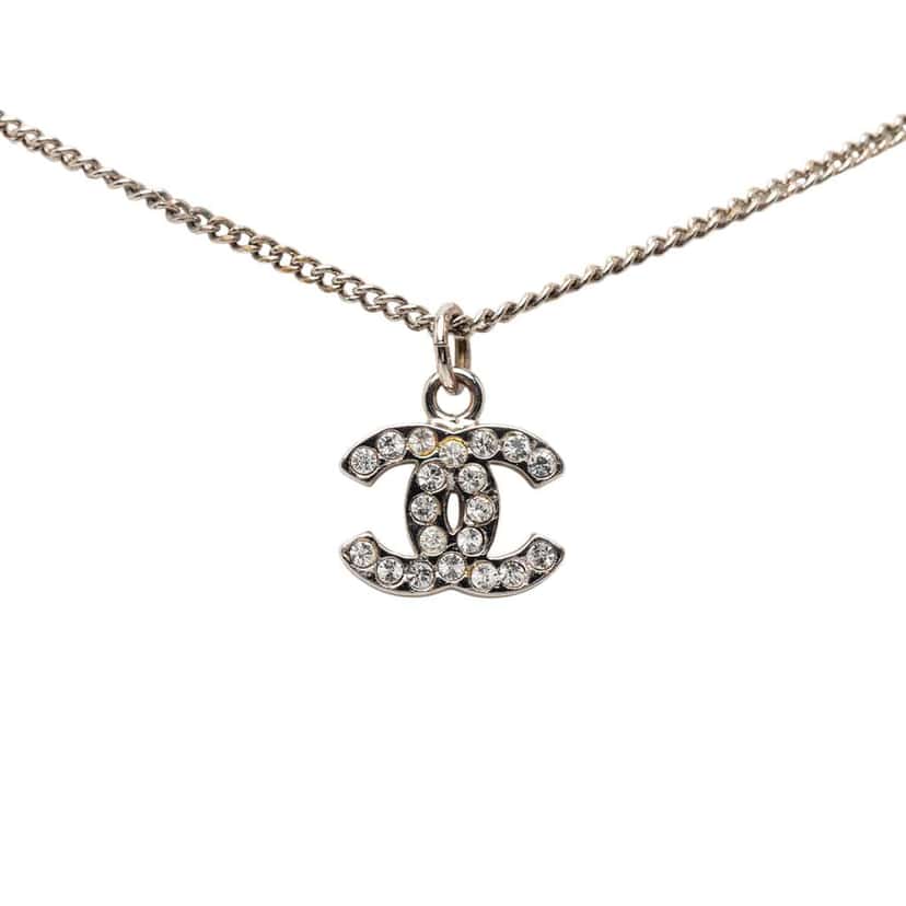 Chanel Silver Plated CC Rhinestone Pendant Necklace Silver Metal Good condition - Front View