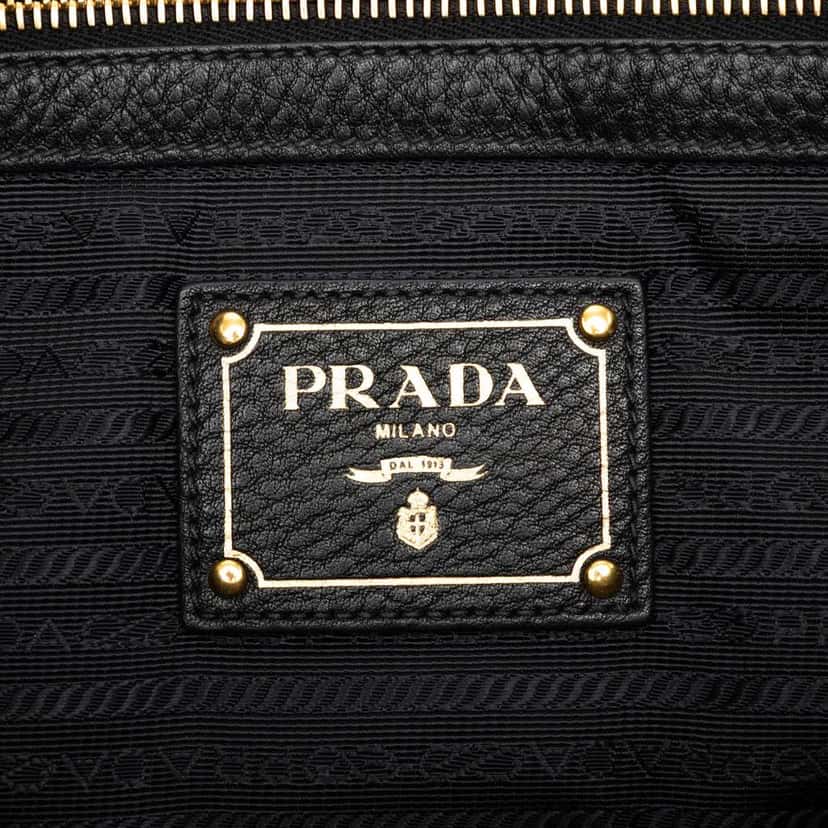 Prada Vitello Daino Embossed Logo Tote Black Leather Good condition - Box View