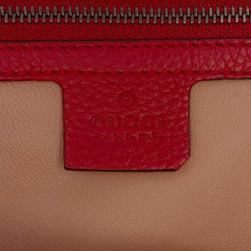 Gucci Leather Bamboo Tassel Clutch Red Leather Very good condition - Box View