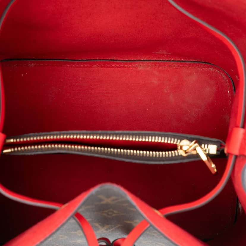 Louis Vuitton Monogram Neonoe MM Brown Very good condition - Model View