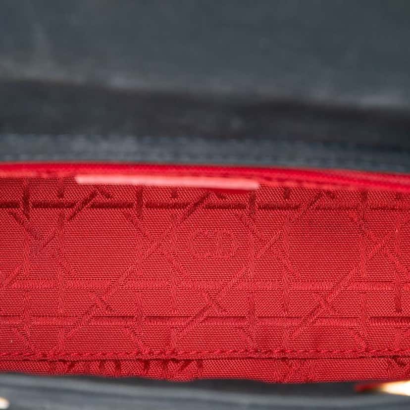 Dior Mini Nylon Cannage Lady Dior Black Very good condition - Model View