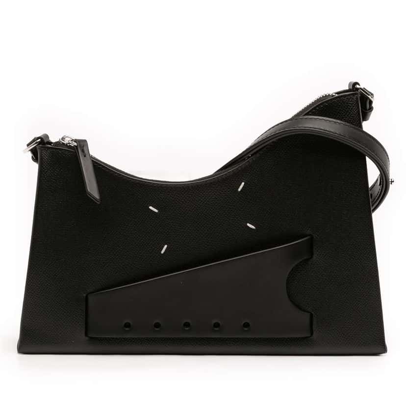 Maison Margiela Small Grained Leather Snatched Crossbody Black Leather Good condition - Front View