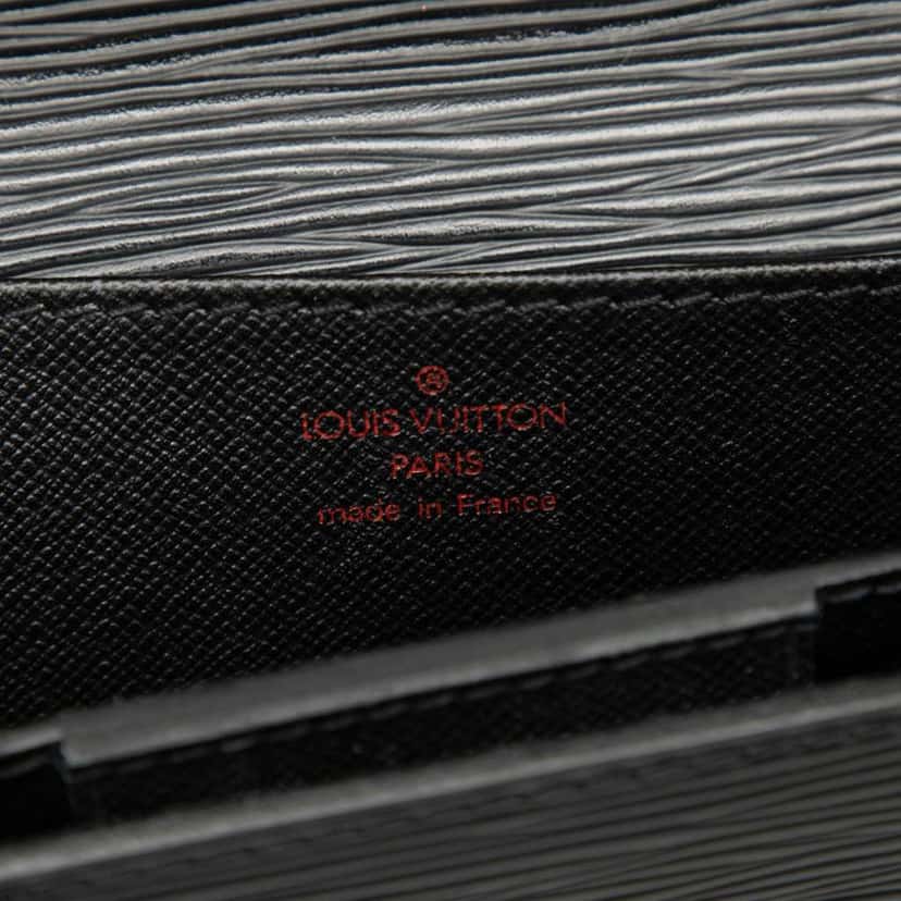 Louis Vuitton Epi Serviette Conseiller Black Leather Good condition - Box View