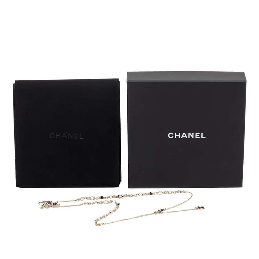 Chanel CC Gold Plated Rhinestone Deer Pendant Necklace Gold Metal Very good condition - Box View