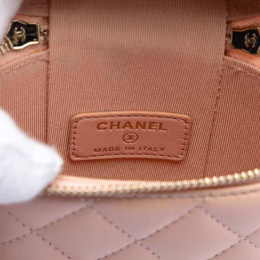 Chanel CC Quilted Lambskin Phone Holder with Chain Pink Leather Very good condition - Box View
