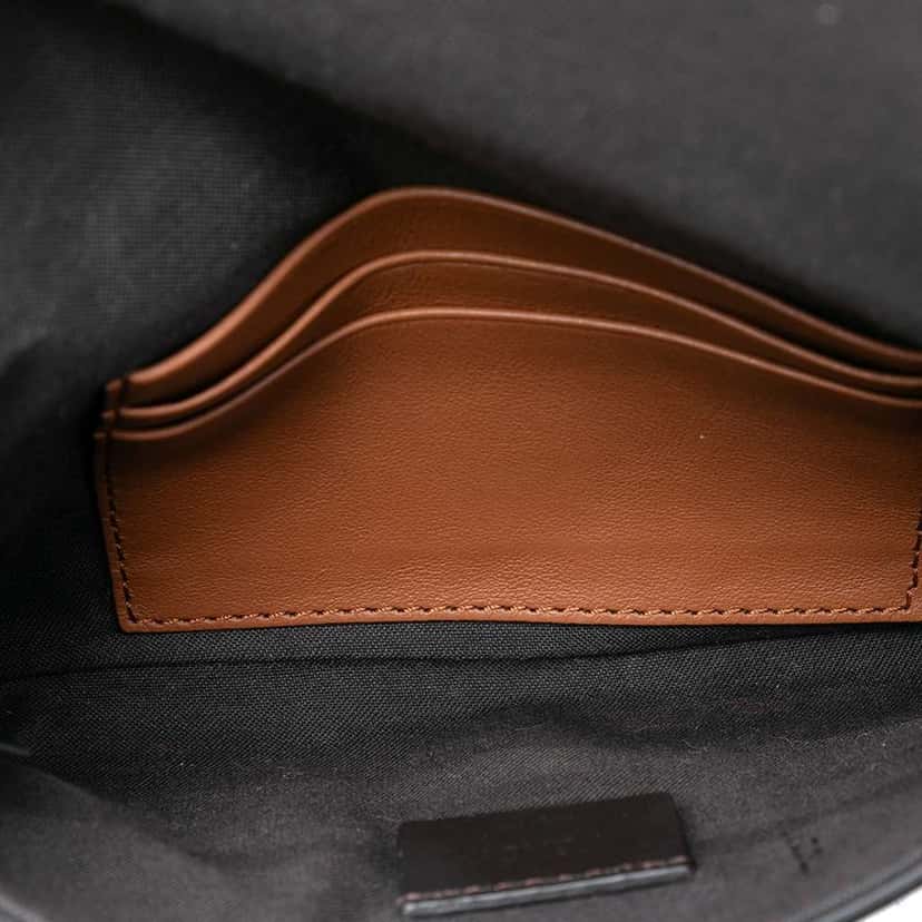 Fendi Leather Duo Baguette Crossbody Brown Leather Very good condition - Model View