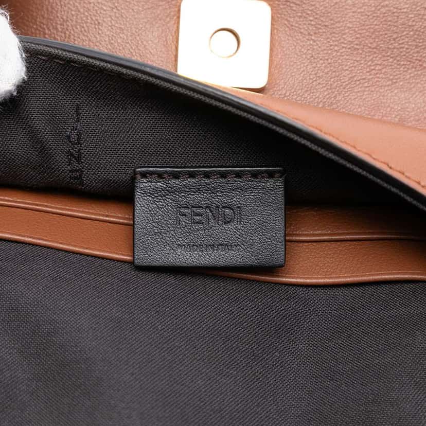 Fendi Leather Duo Baguette Crossbody Brown Leather Very good condition - Box View