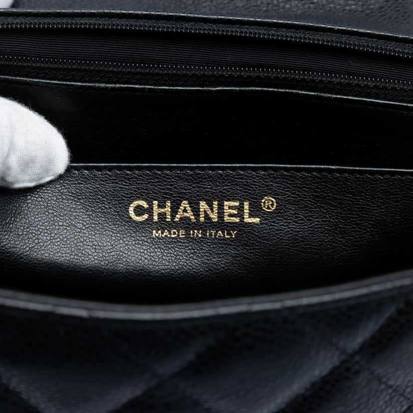Chanel Jumbo Classic Caviar Single Flap Black Leather Good condition - Box View