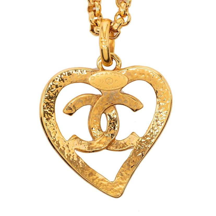 Chanel Gold Plated CC Heart Pendant Necklace Gold Metal Good condition - Inside View