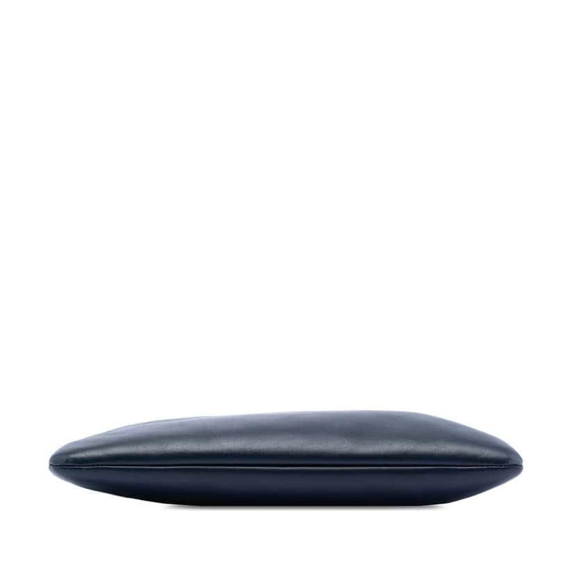 Chanel Medium Bicolor Lambskin Boy O Case Clutch Blue Leather Very good condition - Inside View